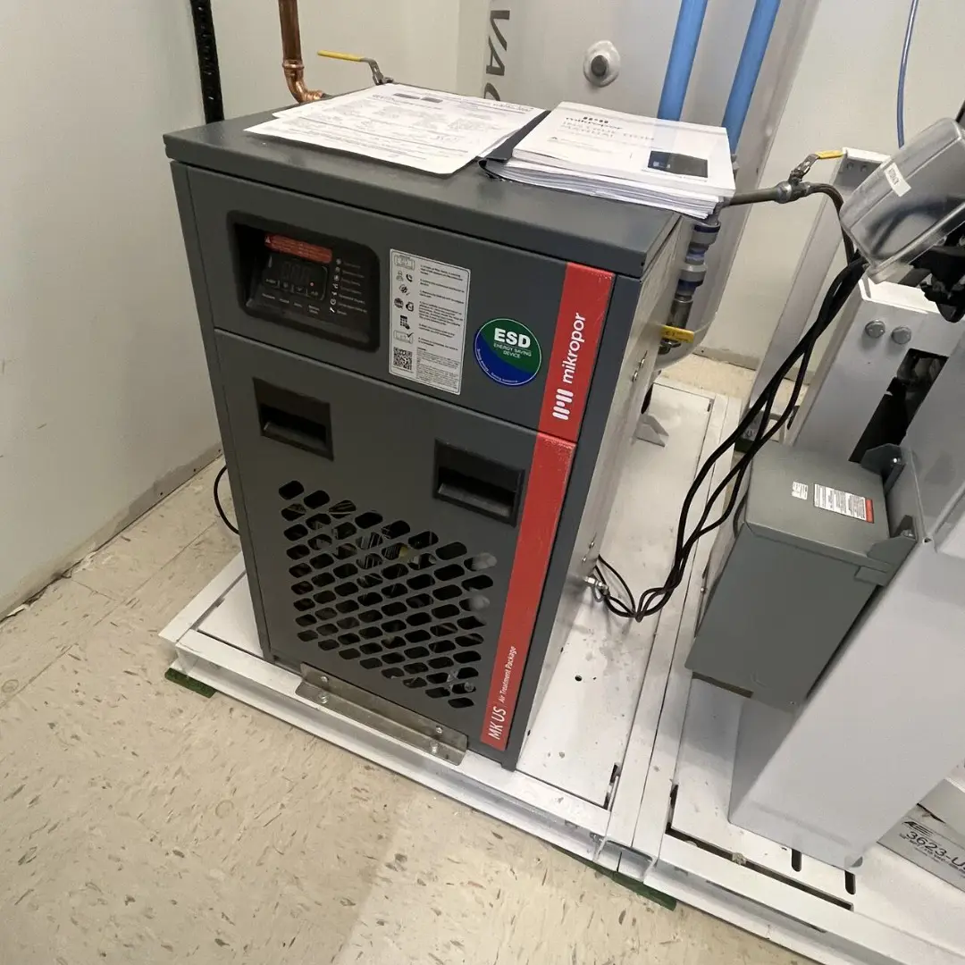 Mikropor dryer used in R&D laboratory setup